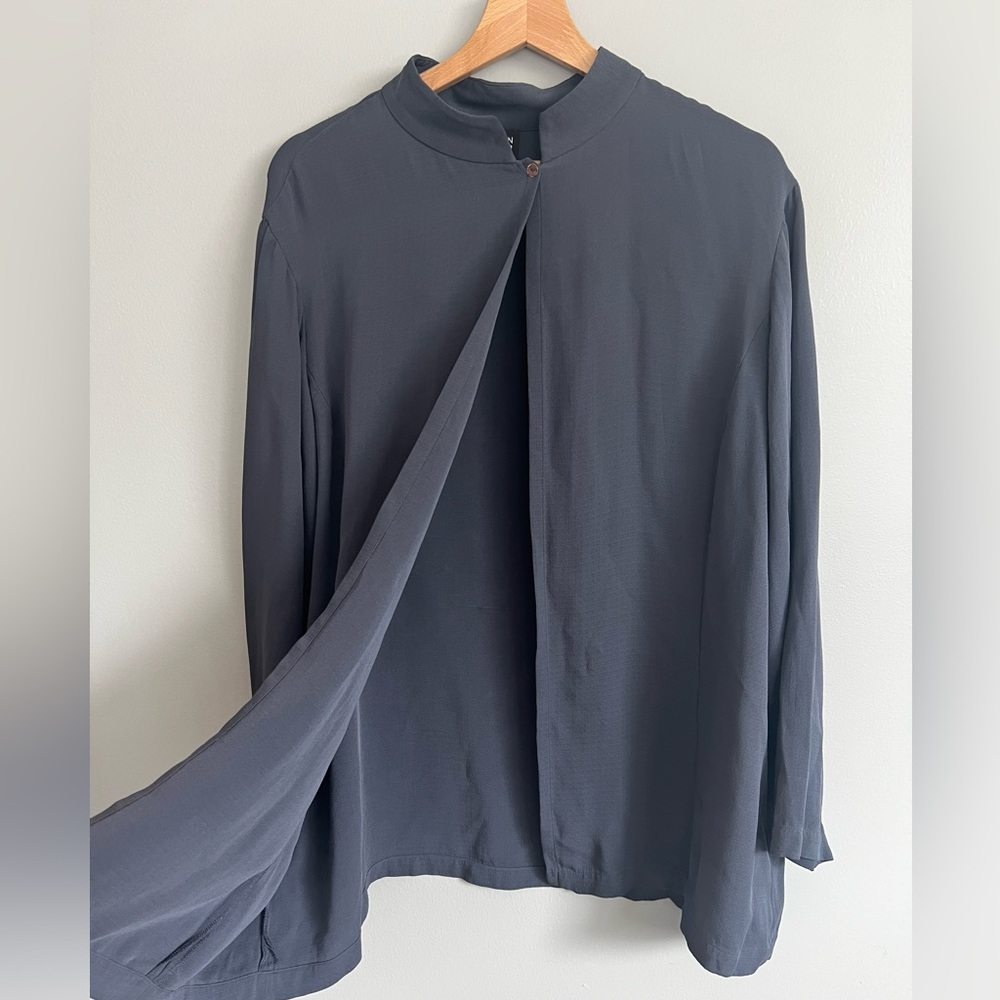 Eileen Fisher 100% Silk Long Sleeve Navy Blouse Over Jacket with button 1X